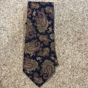 Paisley Patterned Tie - Navy and Gold